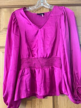STATE Fuchsia V-Neck Smocked Waist Peplum Blouse